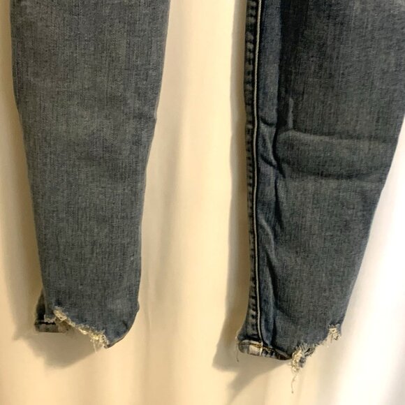 American Eagle Women's Curvy Hi-Rise Jegging Jeans Size 00 Distressed Denim - Picture 5 of 10